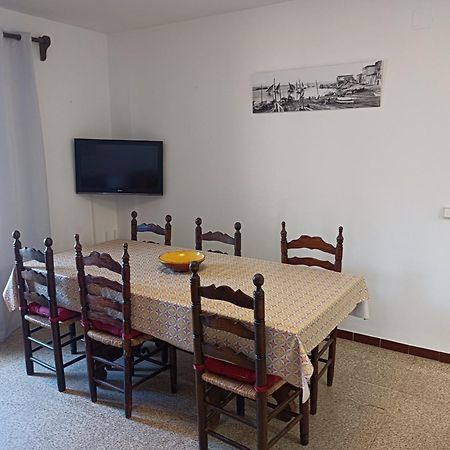 Apartamentos Els Pescadors L' Escala Zewnętrze zdjęcie