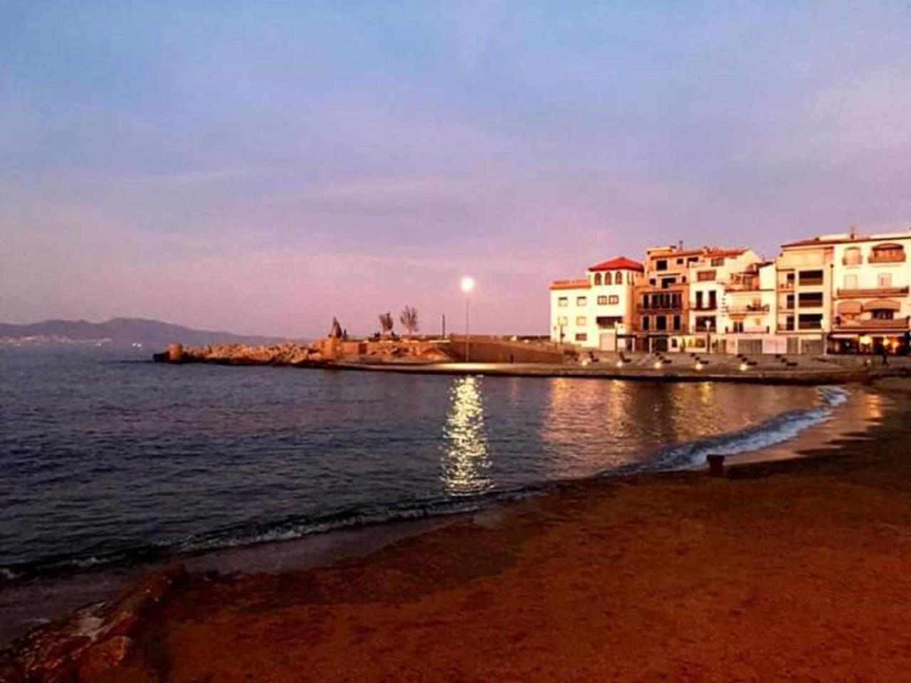 Apartamentos Els Pescadors L' Escala Zewnętrze zdjęcie
